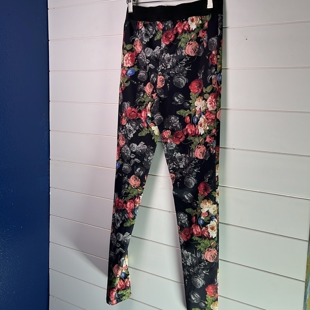 KF size 4 floral pants very cute A314 - Picture 2 of 3